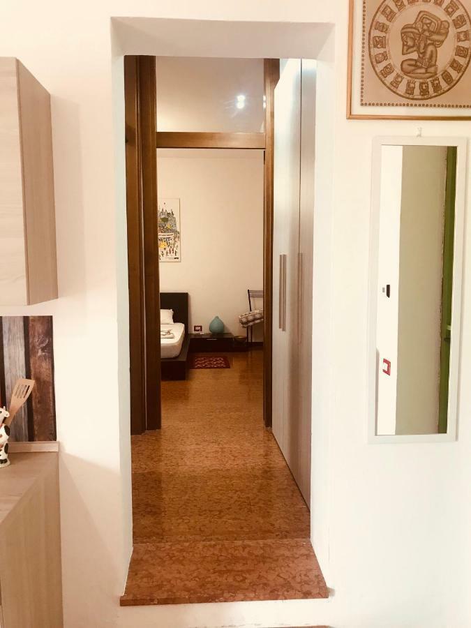 Cris Apartments Сант'Амброджо-ді-Вальполічелла Екстер'єр фото